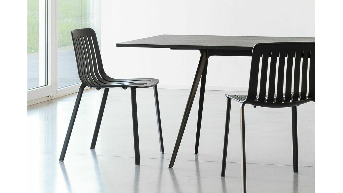 마지스 바게트 테이블(Baguette Table) : 알고보면 더 재미있는 '바게트 테이블' 이름의 '진짜' 비밀 커버 이미지