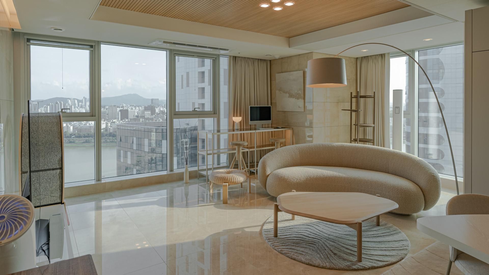 성수동 트리마제 25평  ㅣ  거실 인테리어